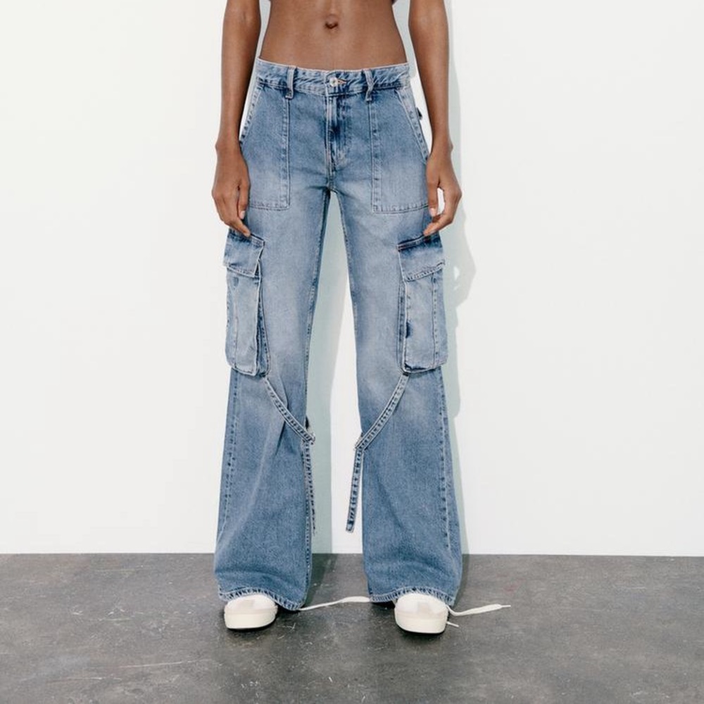 ZARA Mid-Rise TRF Cargo Jeans
